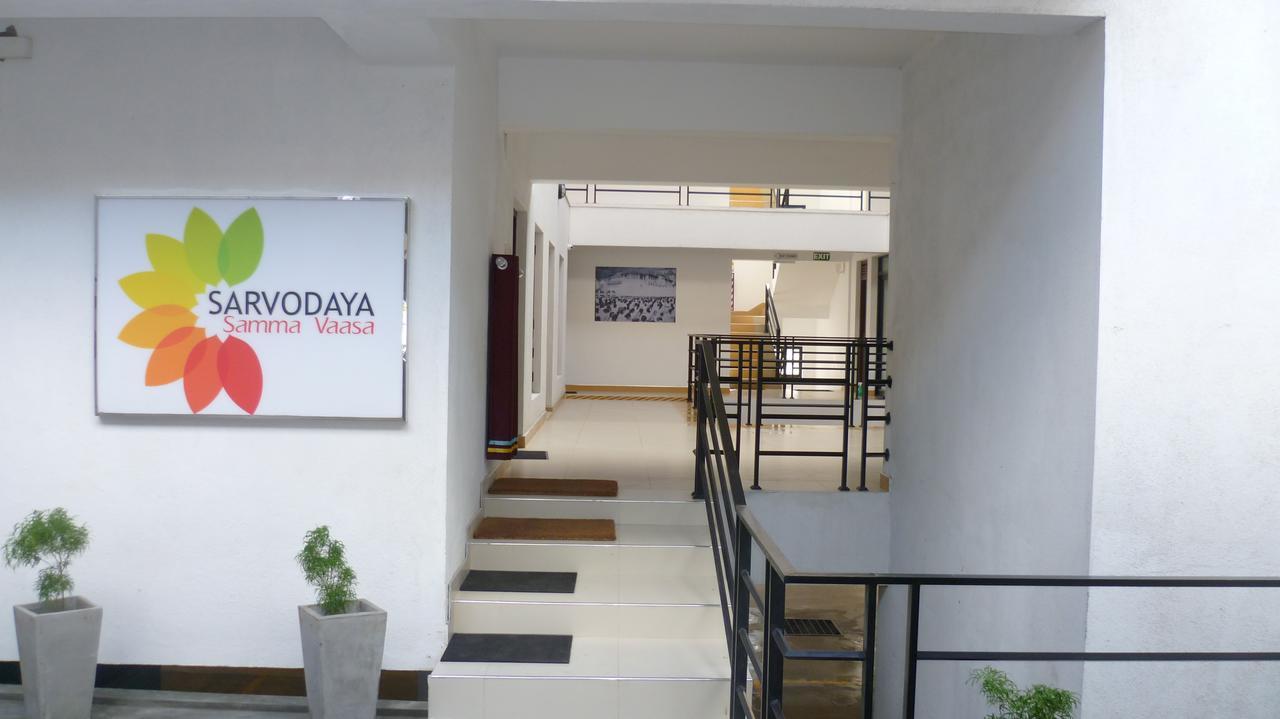 Sarvodaya Samma Vaasa Residence Kandy Exteriör bild