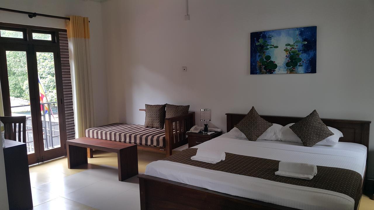Sarvodaya Samma Vaasa Residence Kandy Exteriör bild