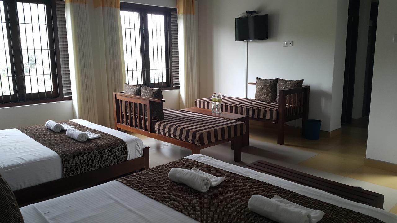 Sarvodaya Samma Vaasa Residence Kandy Exteriör bild