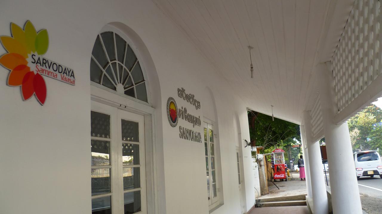 Sarvodaya Samma Vaasa Residence Kandy Exteriör bild