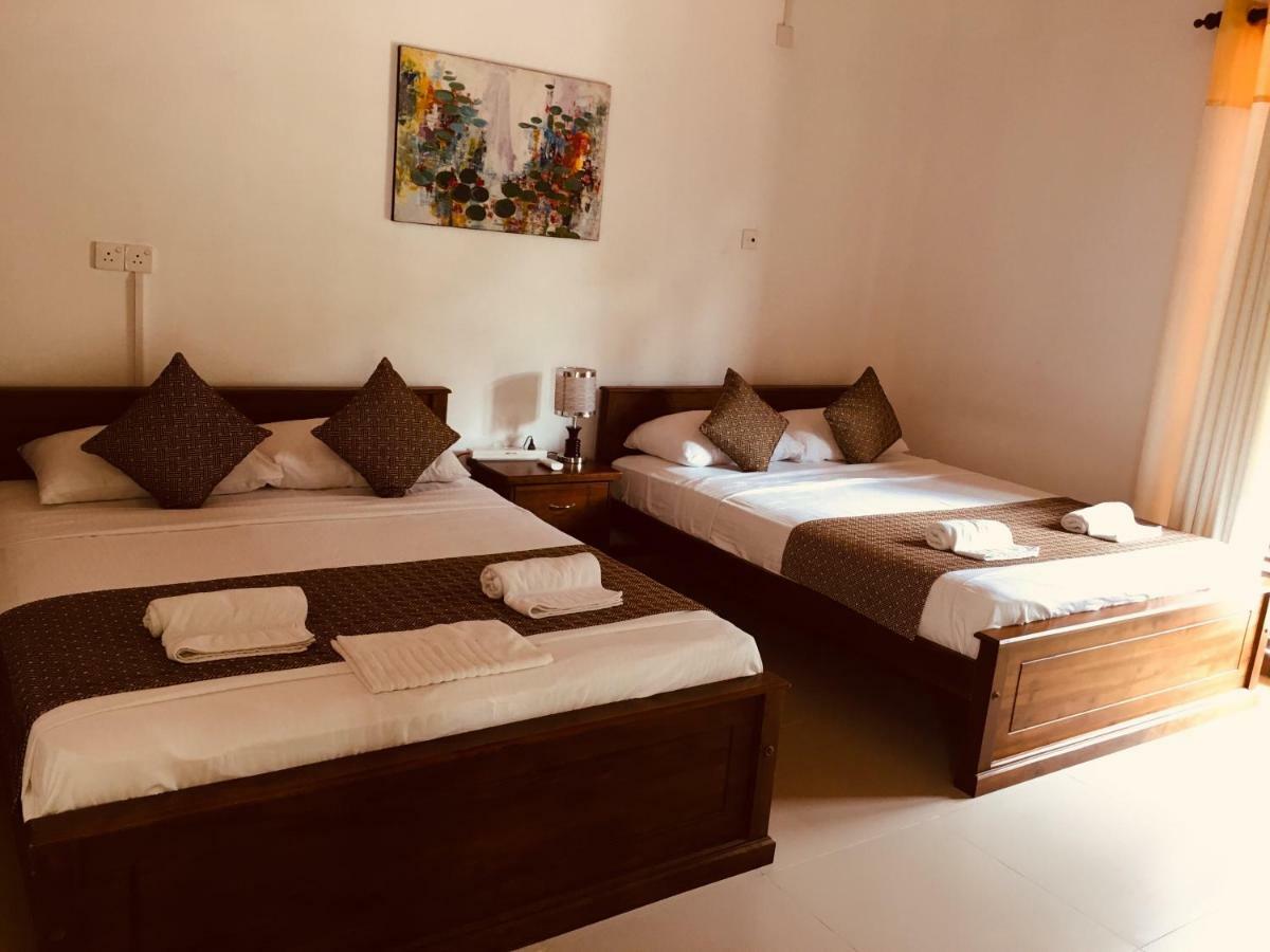 Sarvodaya Samma Vaasa Residence Kandy Exteriör bild